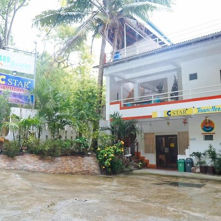 C Star Travellers Inn Oslob Eksteriør billede